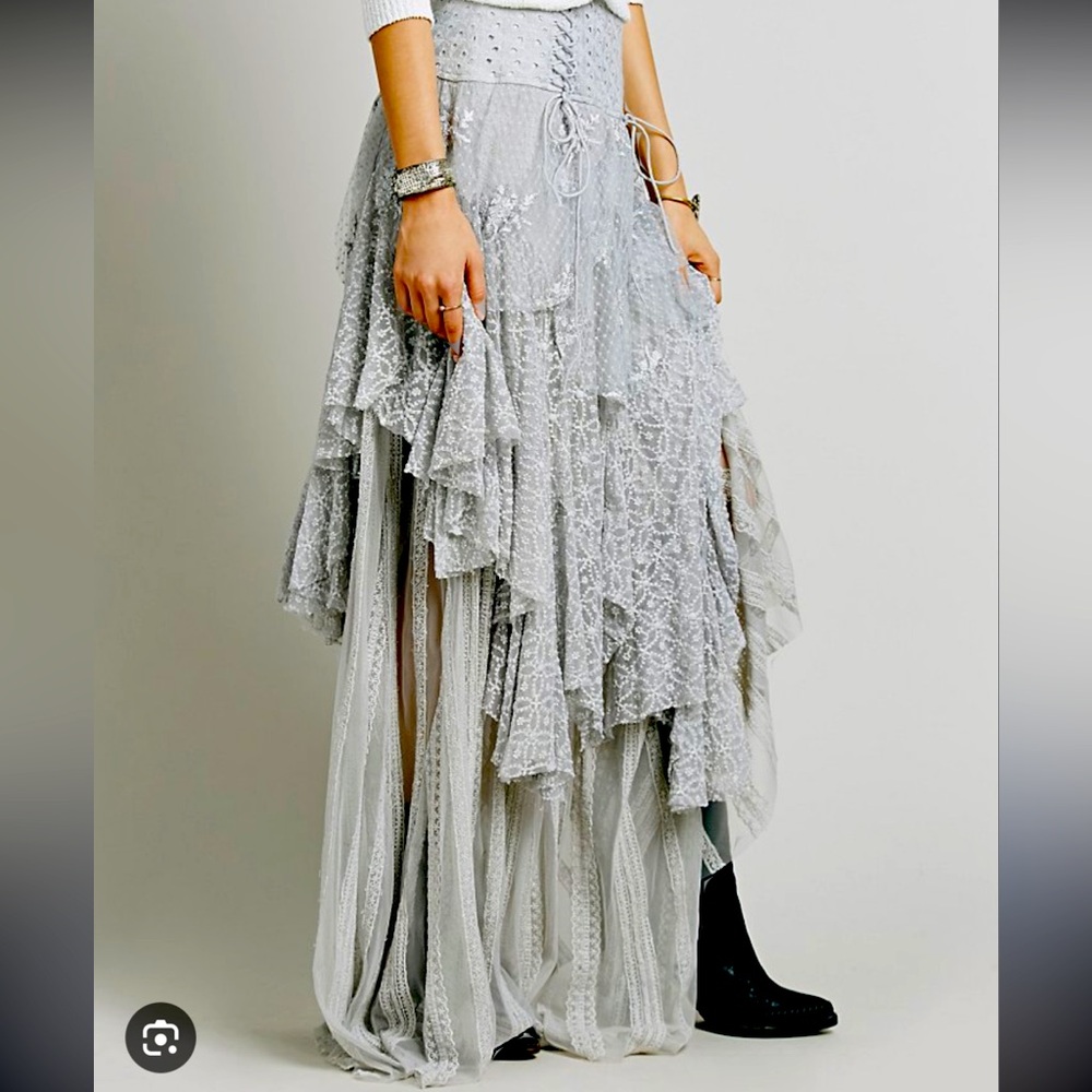 ***ISO*** Free People FP one gray tulle skirt any size!!!!